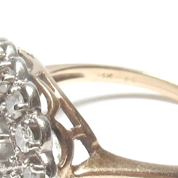 1940s Vintage Approx 1ct Diamond 14kt White and Yellow Gold Ring, Great Conditin - Picture 8 of 8